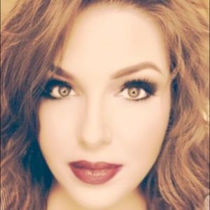 Meet your Posher, Billie